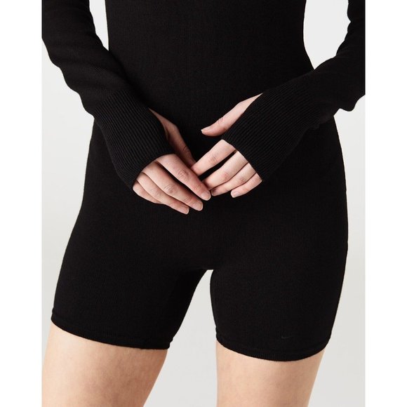 Nike Every Stitch Considered $400 Black Women's Bodysuit Made in Italy Jumpsuit - Picture 4 of 7